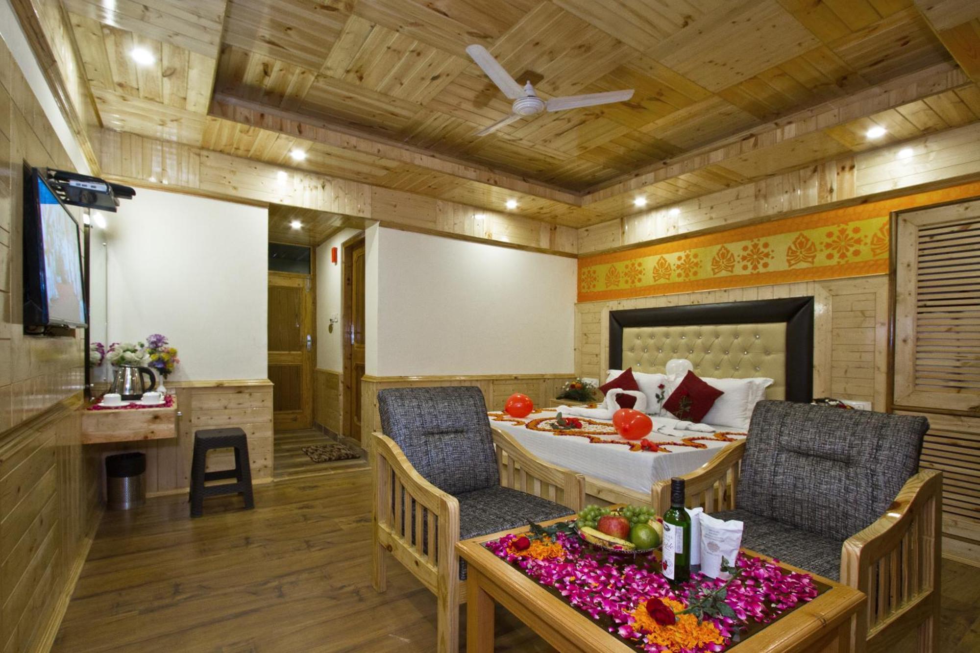 New Harmony Inn - Manali (Himachal Pradesh) — Photos 2