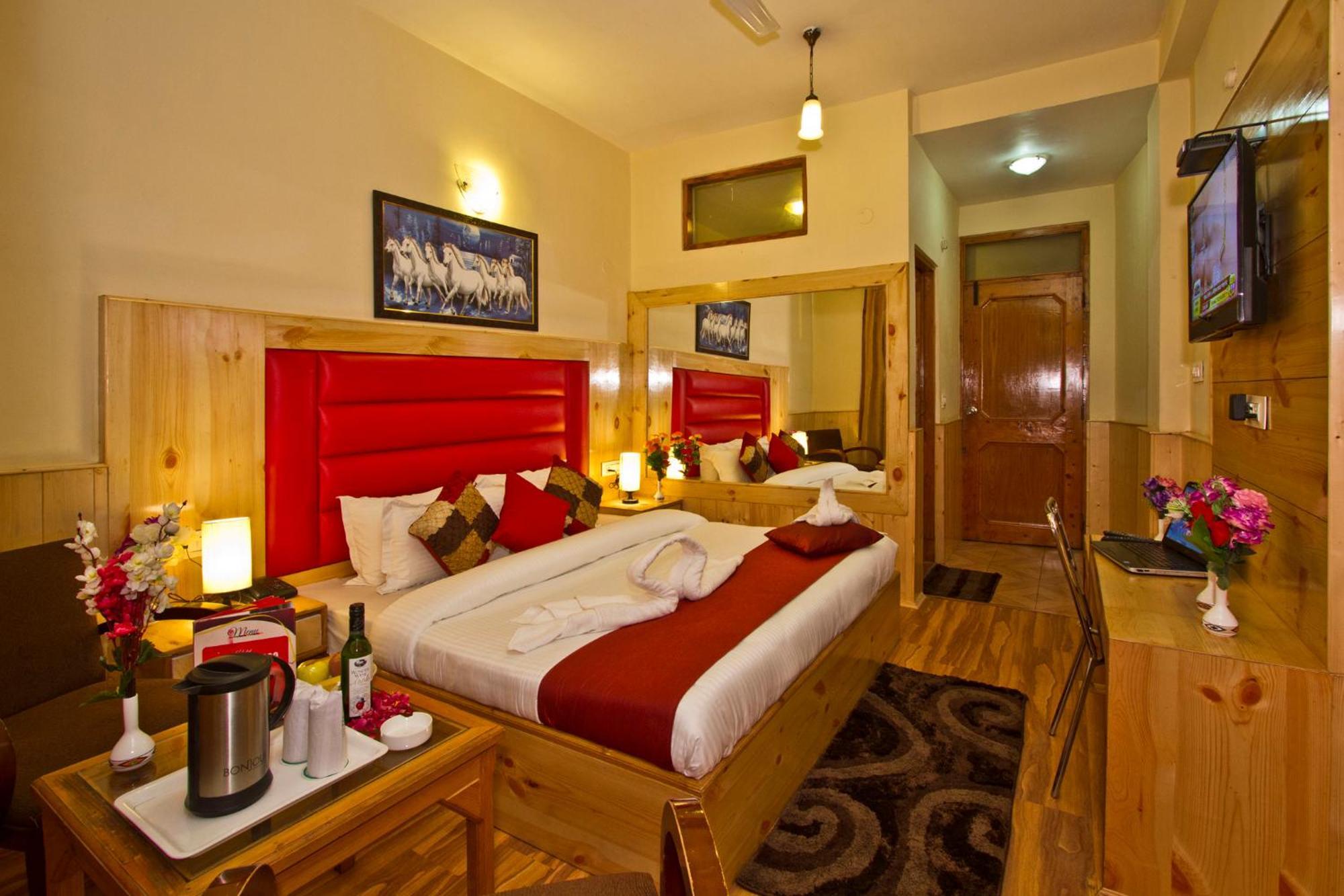 New Harmony Inn - Manali (Himachal Pradesh) — Photos 3